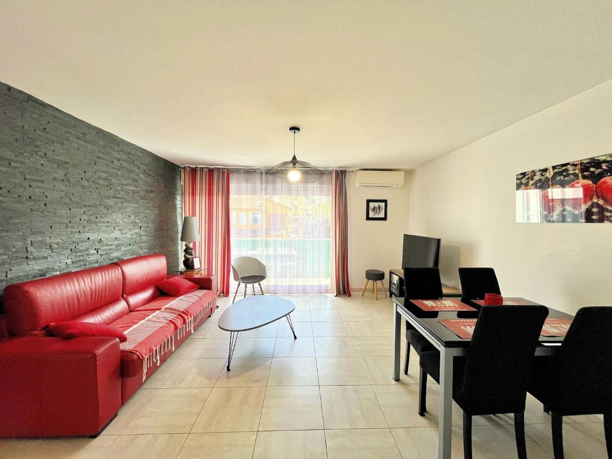 L'aiglon Apartment *